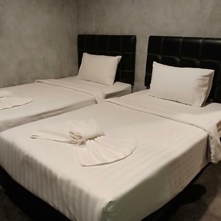 Loftel @ Nakhon Hostel Nakhon Si Thammarat Buitenkant foto