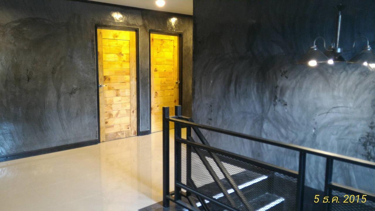 Loftel @ Nakhon Hostel Nakhon Si Thammarat Buitenkant foto