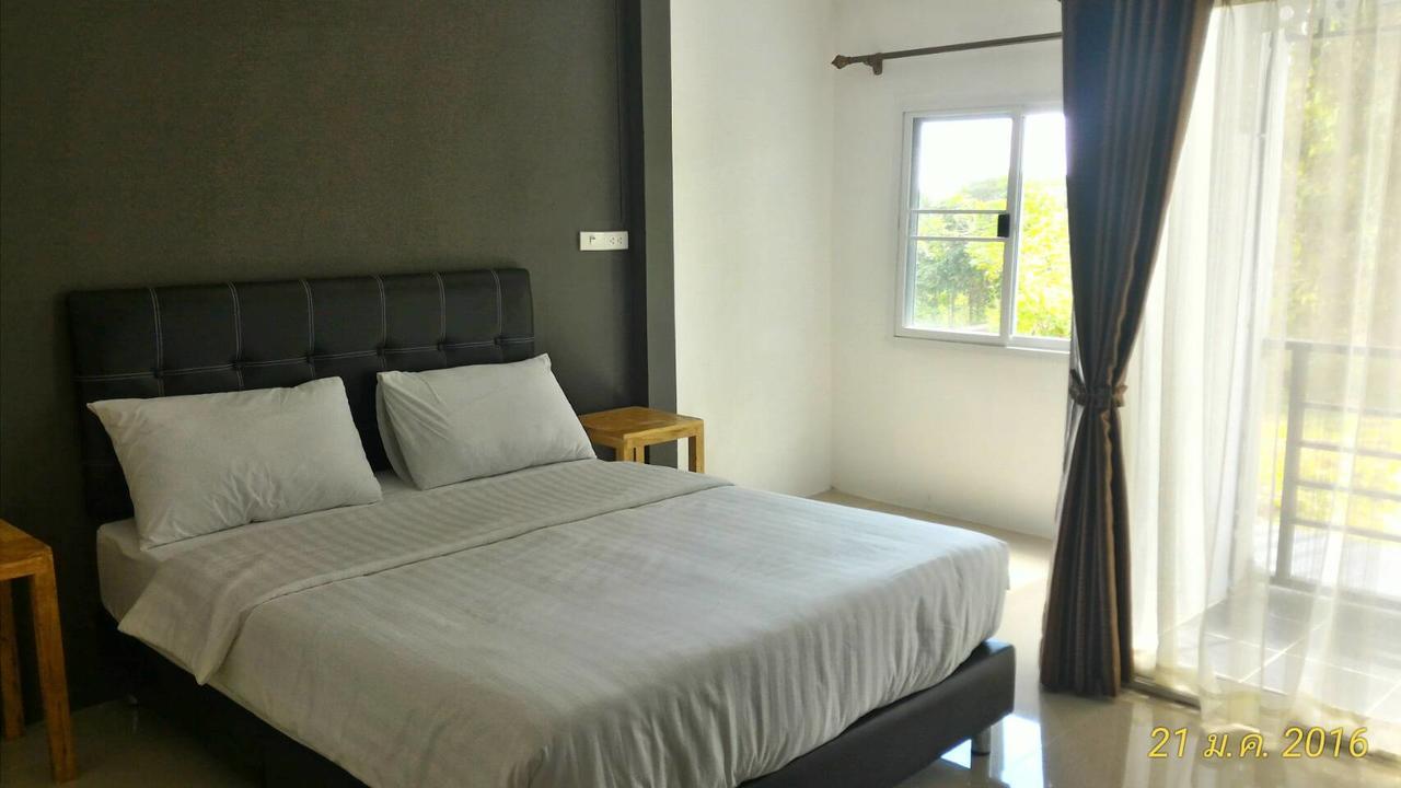 Loftel @ Nakhon Hostel Nakhon Si Thammarat Buitenkant foto