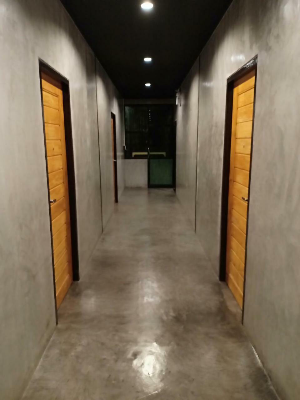 Loftel @ Nakhon Hostel Nakhon Si Thammarat Buitenkant foto